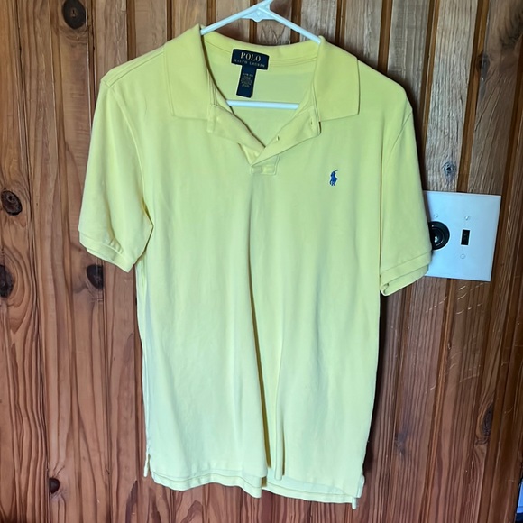 Polo - Picture 1 of 2